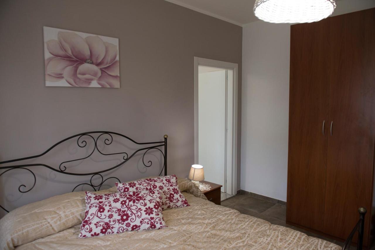 Villa Miriade B&B Πέστουμ Εξωτερικό φωτογραφία