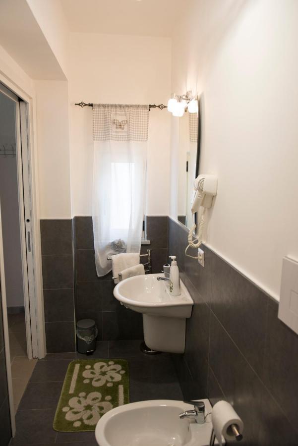 Villa Miriade B&B Πέστουμ Εξωτερικό φωτογραφία