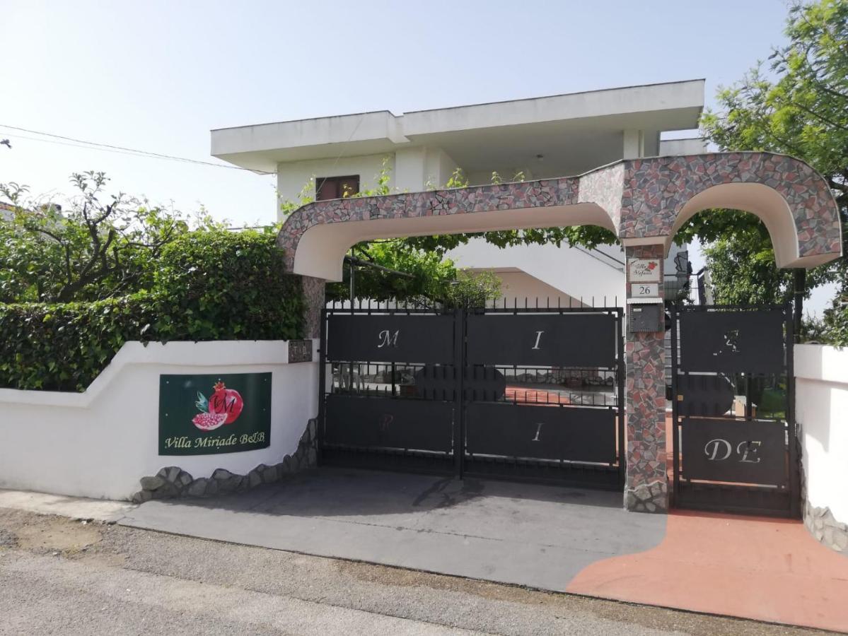 Villa Miriade B&B Πέστουμ Εξωτερικό φωτογραφία